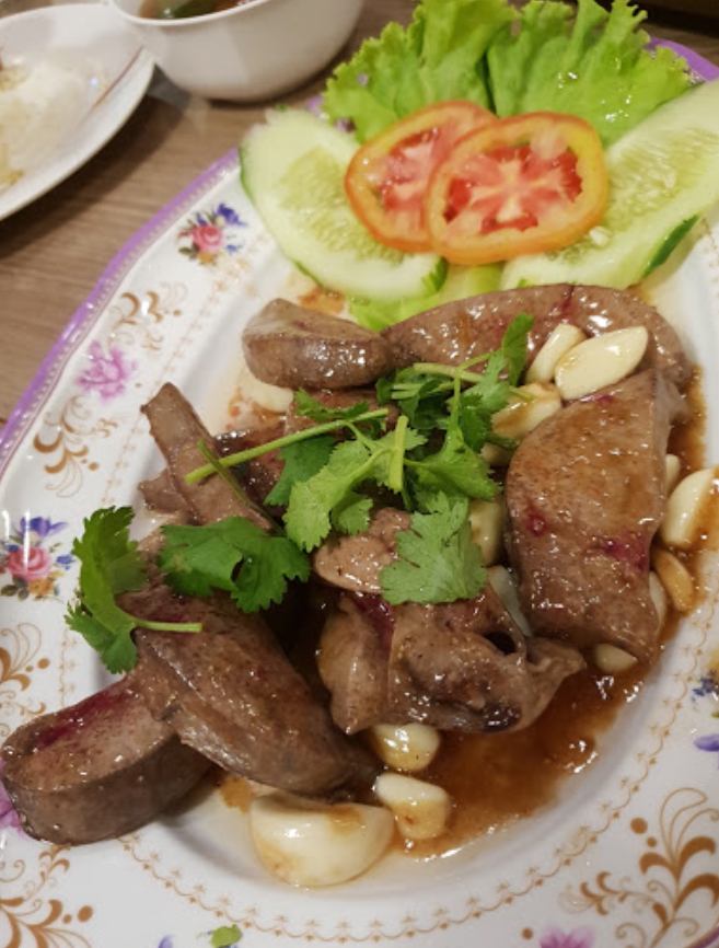 ร้านน้องเอ-5 อาหาร อร่อย มีความสุข ที่ ร้านน้องเอ