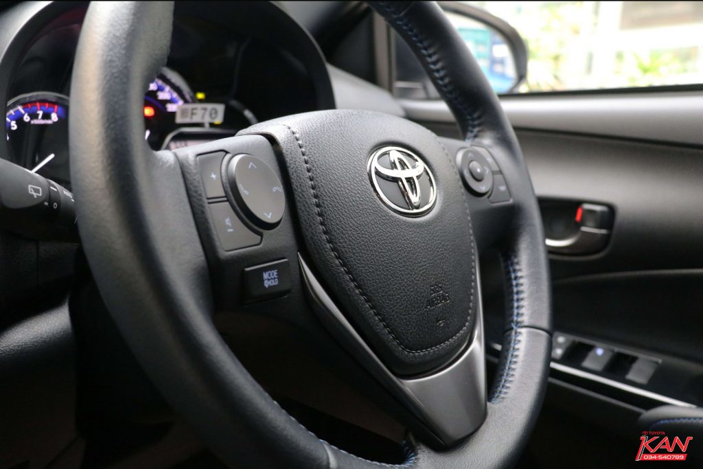 Steering-wheel-1024x683 รีวิว New Yaris 2020 สปอร์ตจัดเต็ม