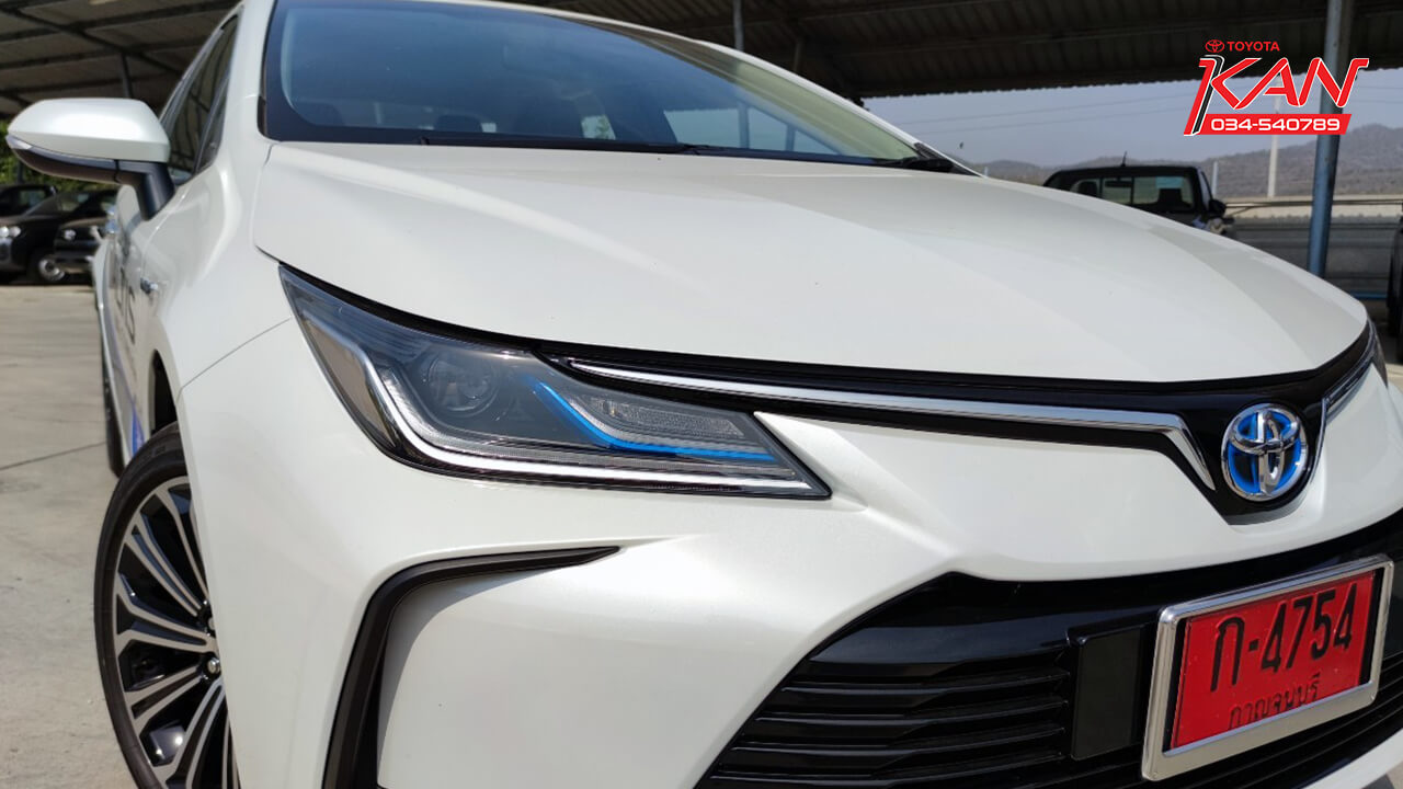 รีวิว Altis Hybrid Premium 2021 ทางเลือกใหม่ ประหยัดกว่าเดิม