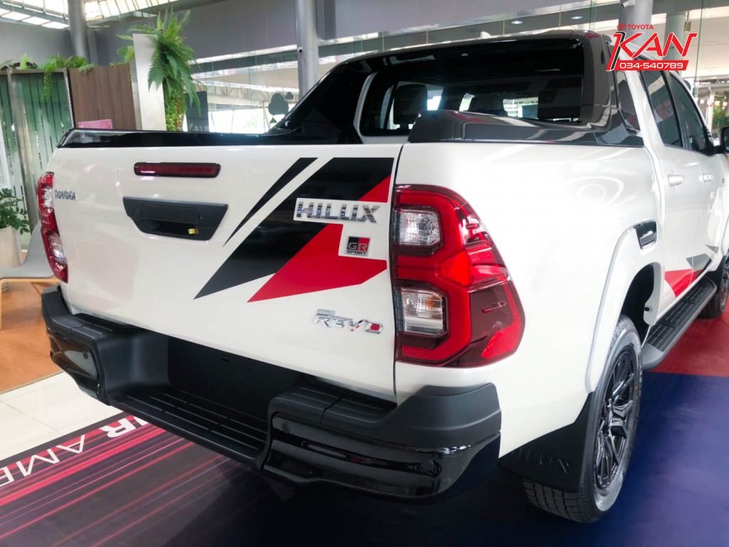 LINE_ALBUM_GR_๒๑๐๙๒๑_23-1024x768 รีวิว Hilux Revo GR Sport ขับเคลื่อน 4 ล้อ