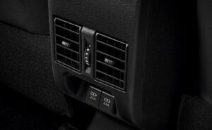 ATIV-Nightshade_Rear-AirUSB-300x185 เปิดสเปคToyota Yaris ATIV Nightshade รุ่นพิเศษ