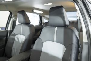 Toyota_Yaris_Ativ_HEV_Premium_Interior_20-300x200 รีวิว Toyota Yaris ATIV HEV 2025